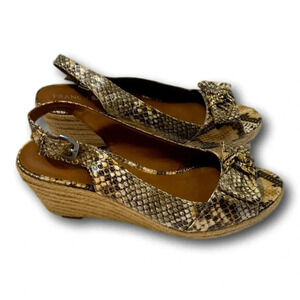 Franko Sarto Womens  Wedge Sandals Size 9 Slingback Faux Snake